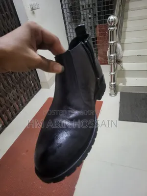 চেলসি বুট জুতা