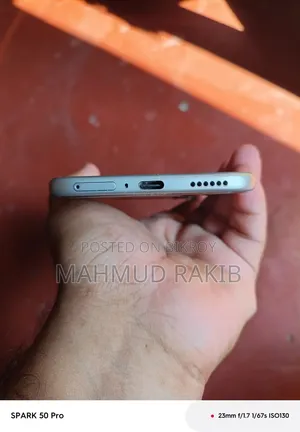 ইনফিনিক্স নোট এজ ১২৮ জিবি সিলভার