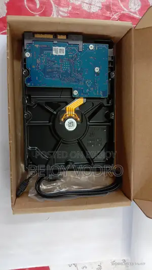Toshiba Dt01aba100v 1tb 3.5-Inch Sata Iii HDD