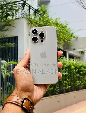 Apple iPhone 15 Pro Max 256 GB