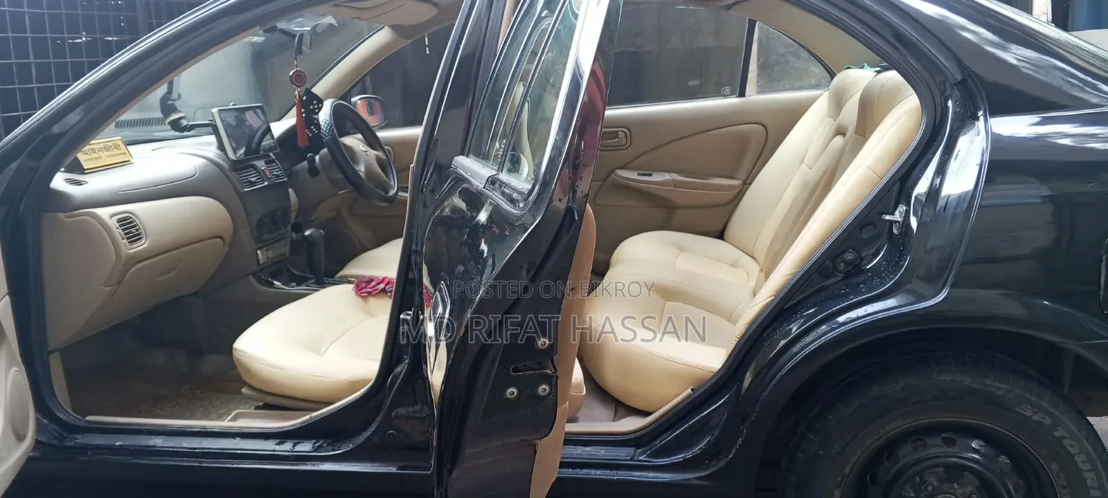 Nissan Sunny 2006 Black