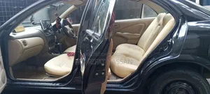 Nissan Sunny 2006 Black