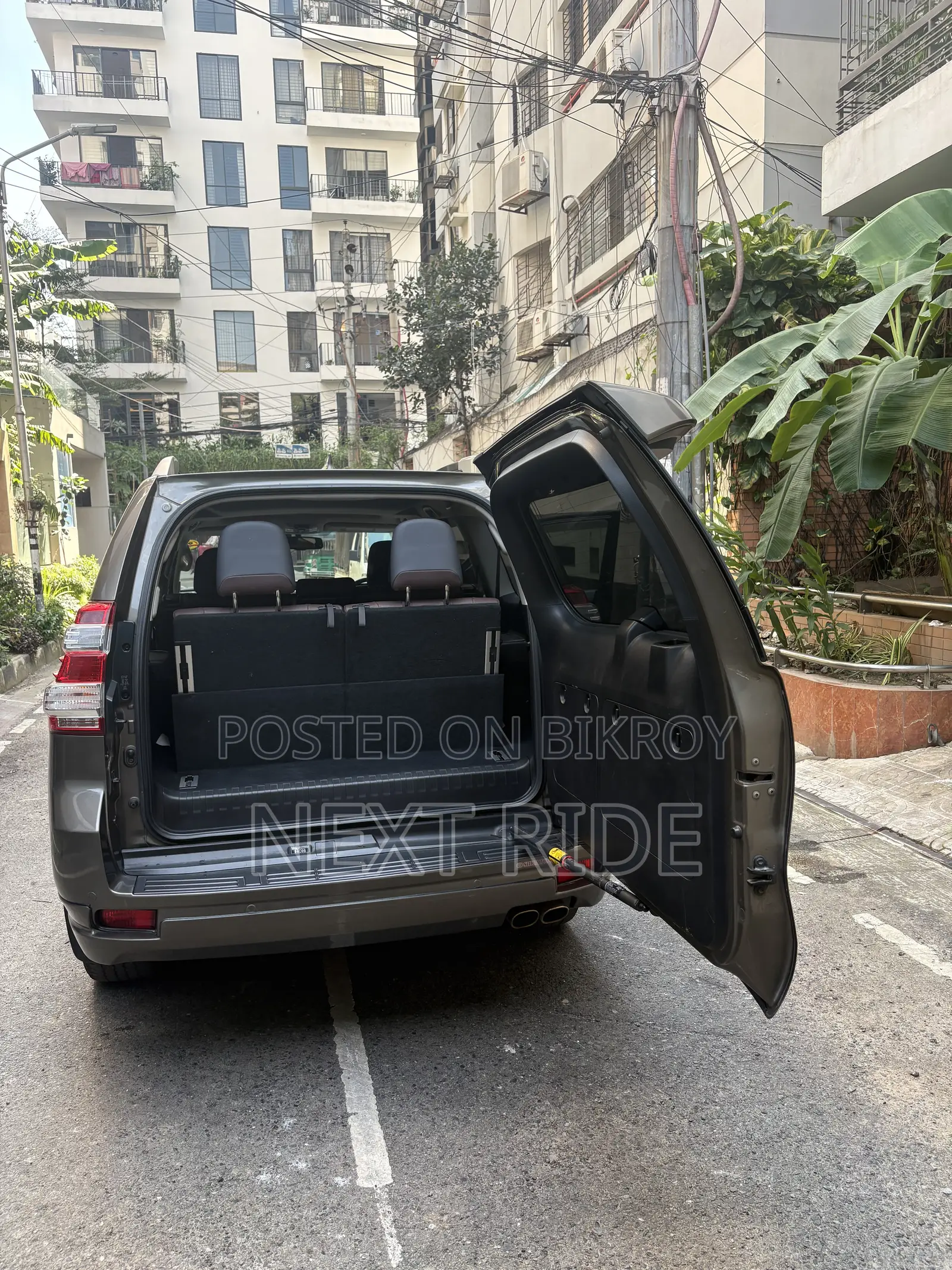 টয়োটা ল্যান্ড ক্রুজার প্রাডো ২০১৬ গ্রে