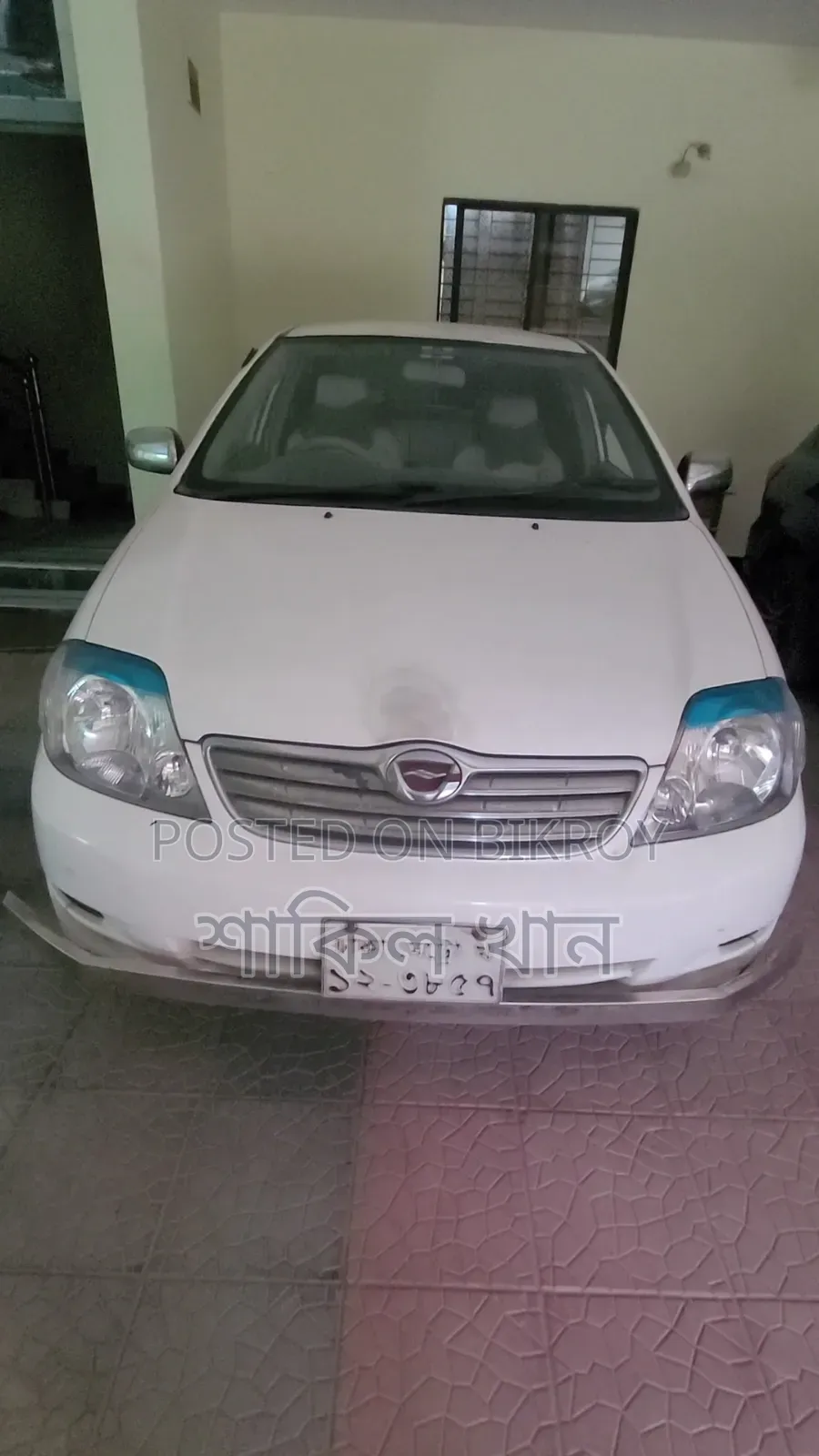 Toyota Corolla Sedan 2001 White