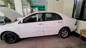 Toyota Corolla Sedan 2001 White