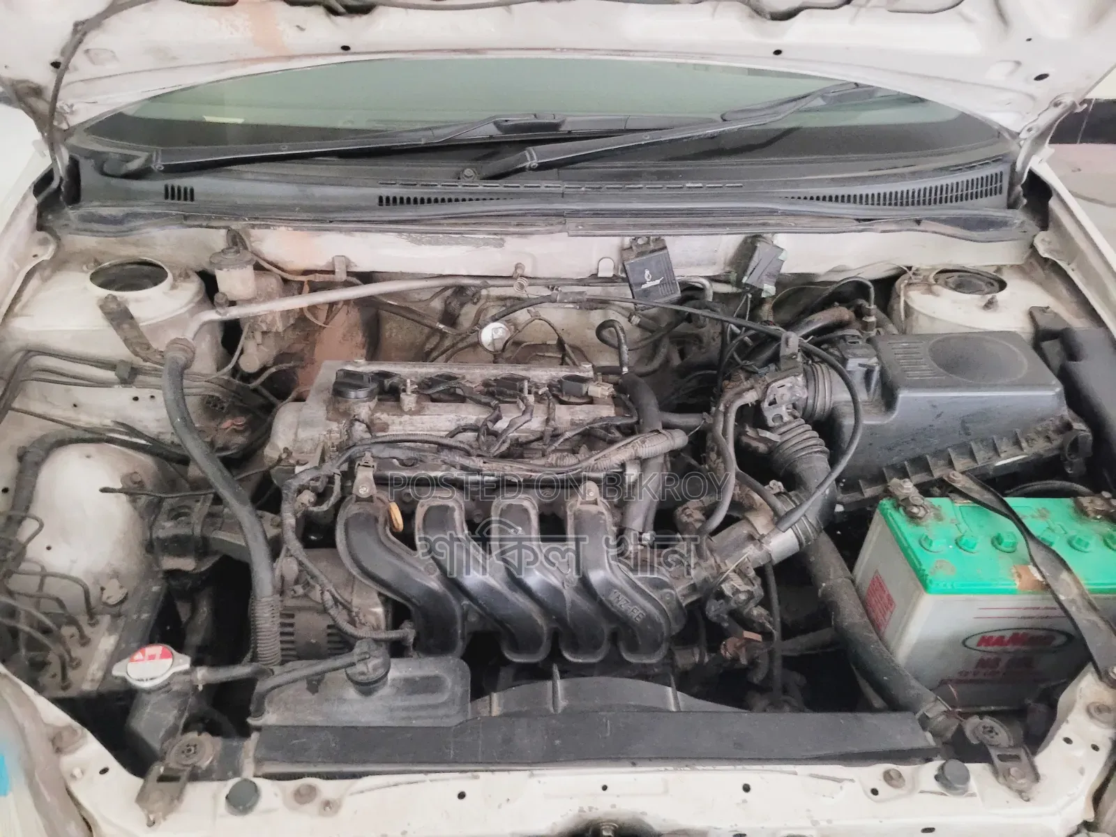 Toyota Corolla Sedan 2001 White