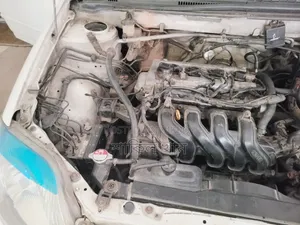 Toyota Corolla Sedan 2001 White