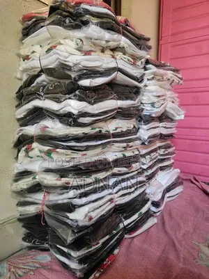 পুরুষদের এক্সপোর্ট টি-শার্ট লট - ১৩২ পিস