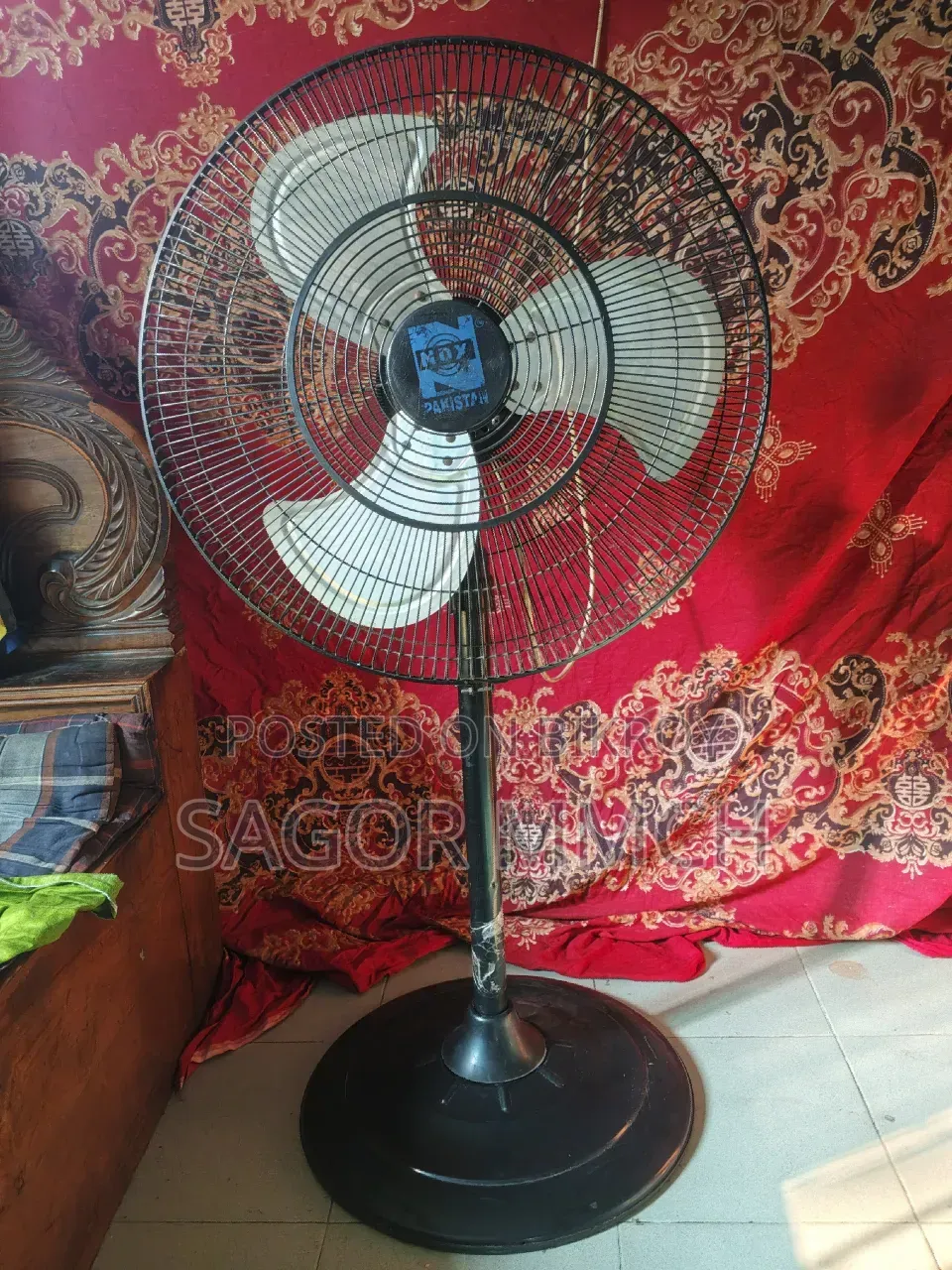 স্টেন্ড ফ্যান