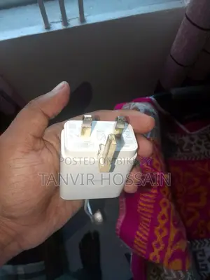 ওয়ান প্লাস অরিজিনাল ১০০ ওয়াট চার্জার (ক্যাবল ছাড়া)