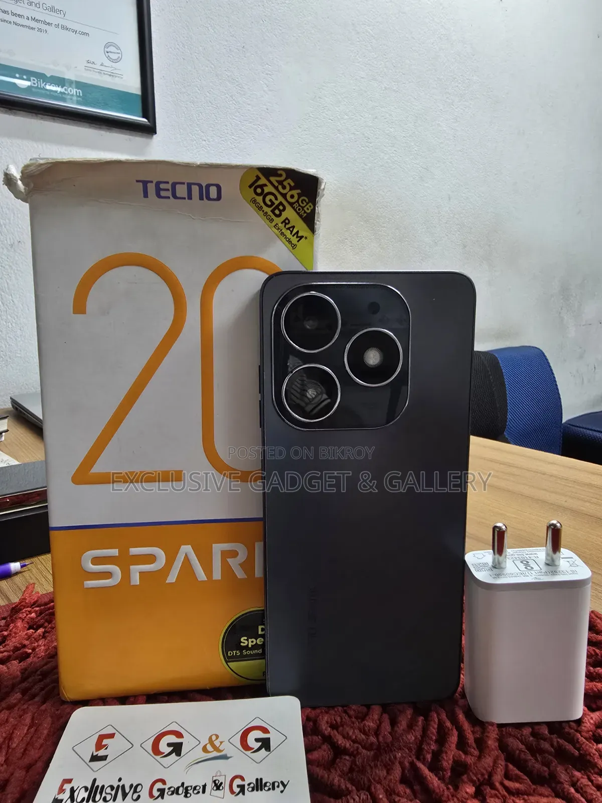 Tecno Spark 20 256 GB Black