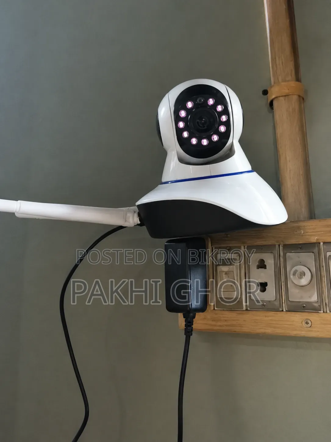 ক্যামেরা বিক্রি