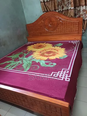 লোকেশন কেরানীগঞ্জ।সেগুনের খাট, ওয়ারড্রব, টু সিট সোফা। বিক্রয় হবে।