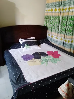 মালয়েশিয়ান ওক উড বেড, কিং সাইজ উইথ ম্যাট্রেস