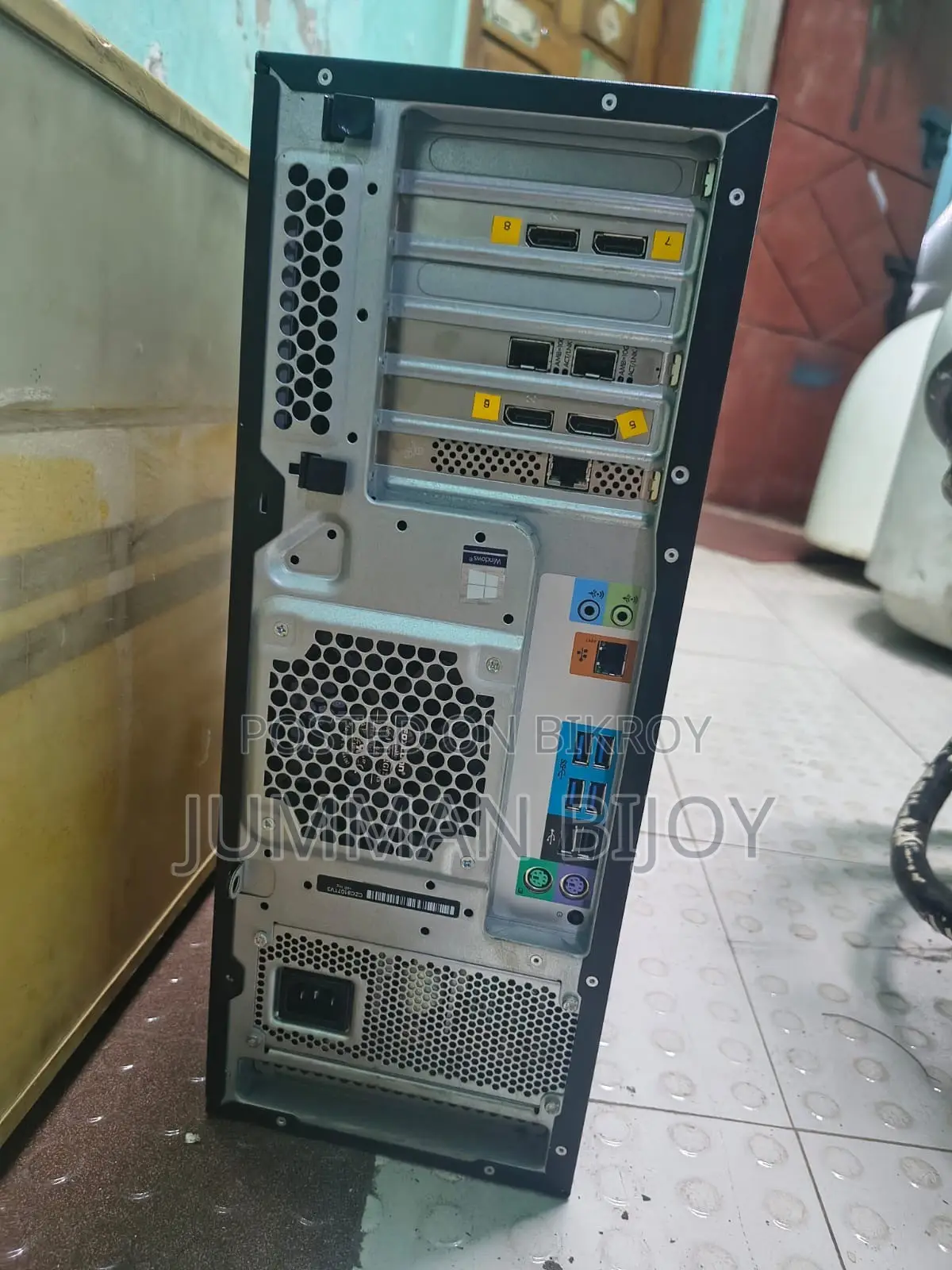 Desktop Computer HP Z440 8GB Intel Xeon SSD 256GB