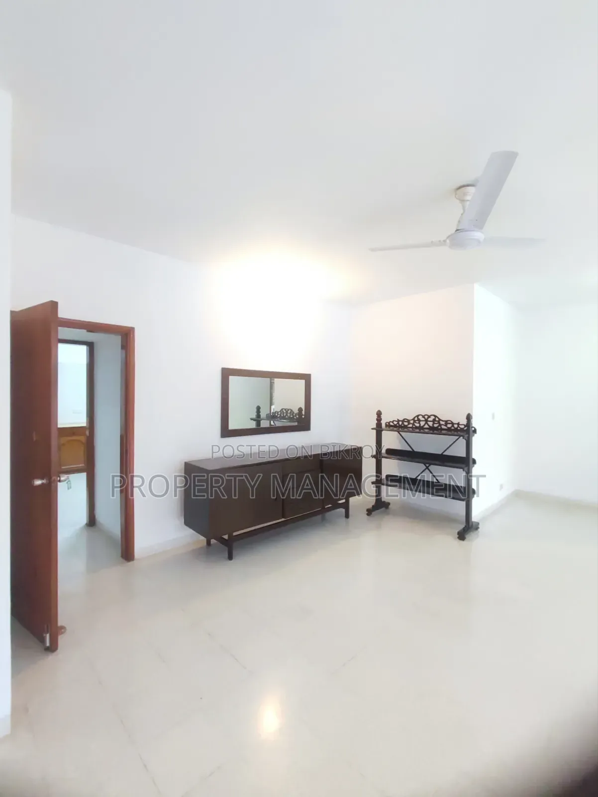 গুলশানে ৪ বেডরুমের অ্যাপার্টমেন্ট ভাড়া দেওয়া হবে