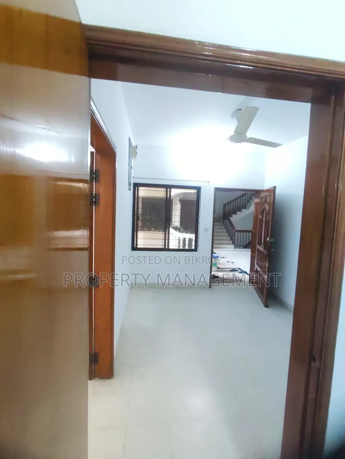 গুলশানে ৪ বেডরুমের অ্যাপার্টমেন্ট ভাড়া দেওয়া হবে