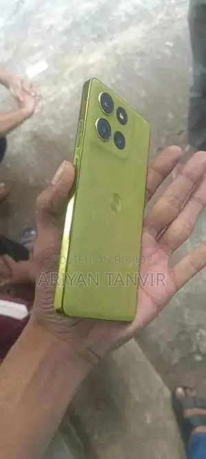 মোটরোহলা মোটো জি৮৬ পাওয়ার ৫জি ১২৮ জিবি নীল