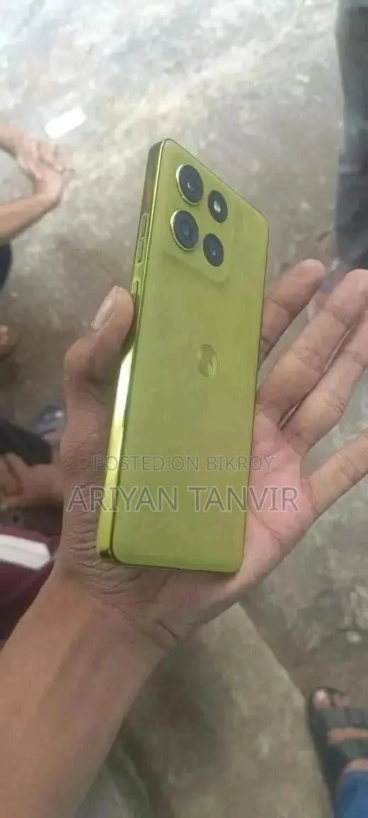 মোটরোহলা মোটো জি৮৬ পাওয়ার ৫জি ১২৮ জিবি নীল