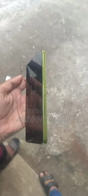 মোটরোহলা মোটো জি৮৬ পাওয়ার ৫জি ১২৮ জিবি নীল