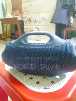 জেবিএল মিনি বক্স স্পিকার