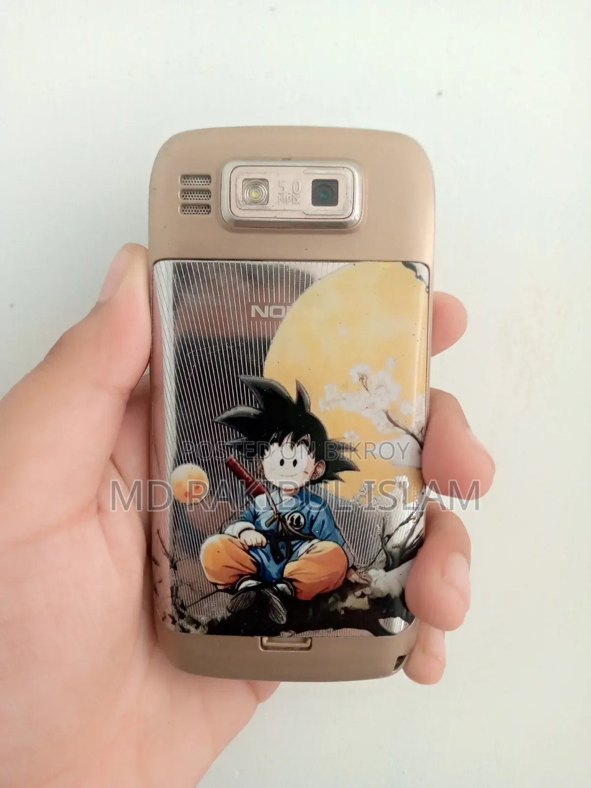 Nokia E72 Gold