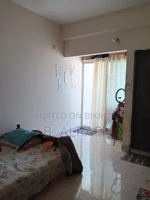 শ্যামলী হাউজিং-এ সাজানো ৩-বেডরুমের অ্যাপার্টমেন্ট বিক্রয়ের জন্য