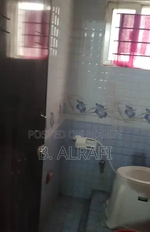 শ্যামলী হাউজিং-এ সাজানো ৩-বেডরুমের অ্যাপার্টমেন্ট বিক্রয়ের জন্য