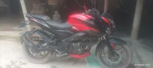 Bajaj Pulsar NS 160 2020 Red