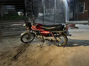 Honda CG110 1984 Red