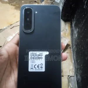 Infinix Hot 70 128 GB Black
