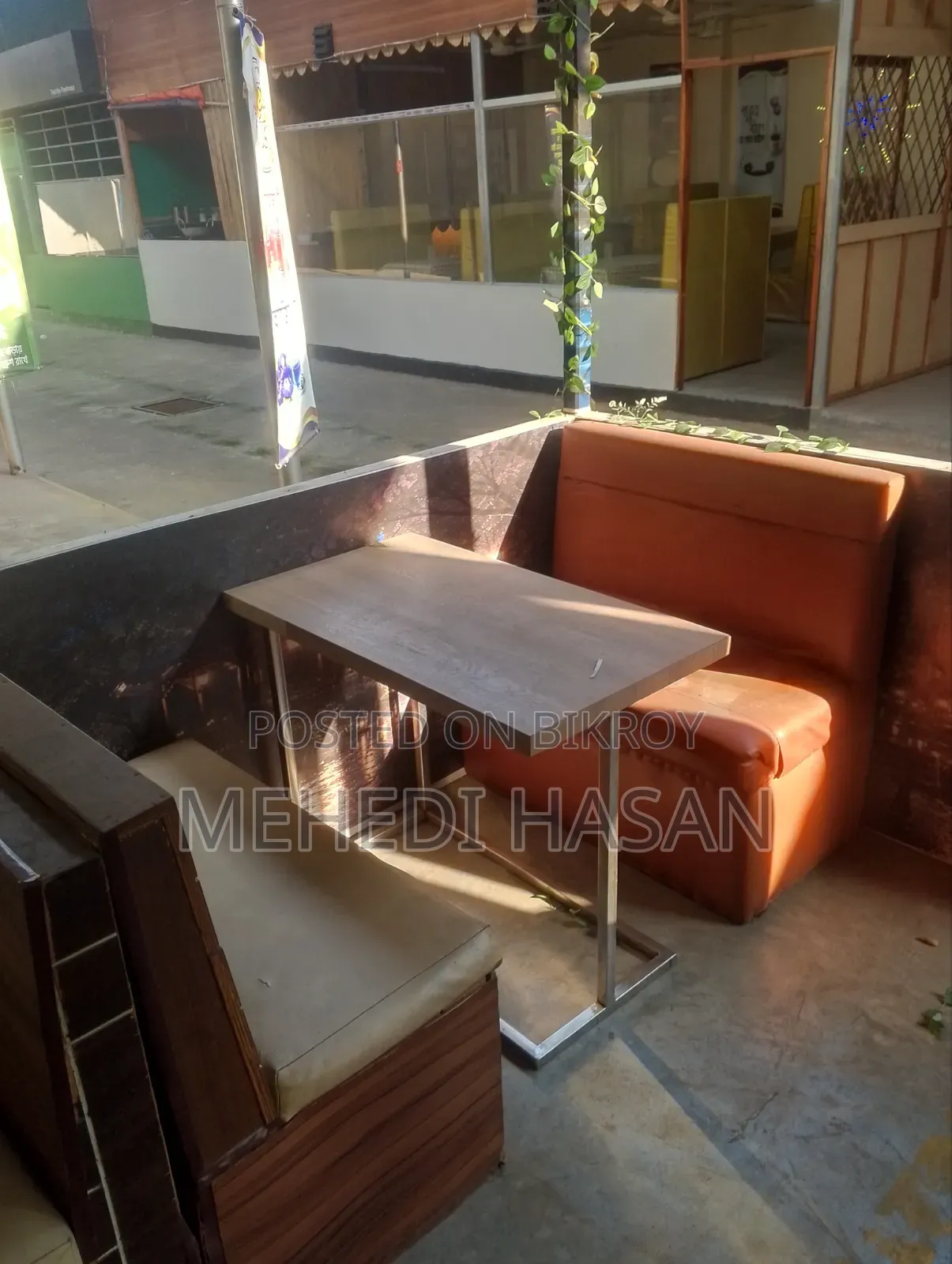 Restaurant Sofa