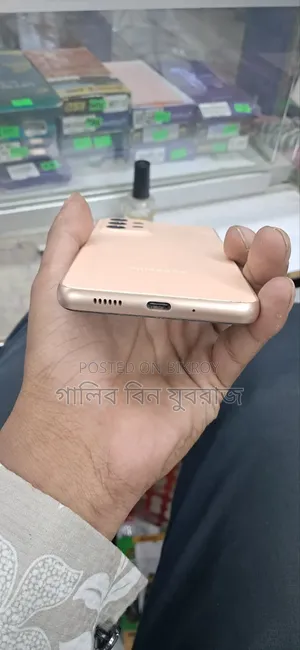 স্যামসাং গ্যালাক্সি এ৩৩ ৫জি ১২৮ জিবি পিংক