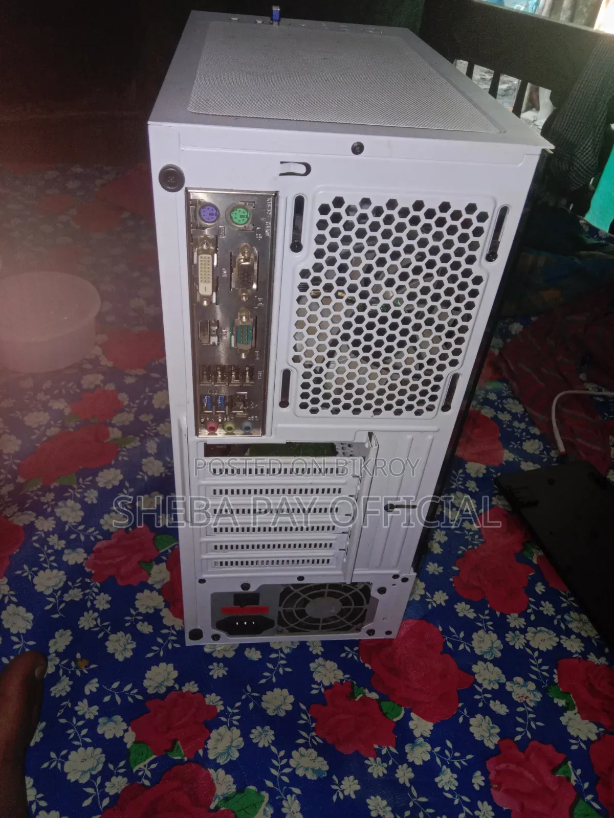 Gigabyte GA-H110MSTX-HD3-ZK 12GB Intel Core i3 SSD 256GB