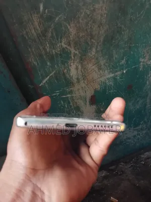 টেকনো ক্যামন ৪০ ২৫৬ জিবি ব্ল্যাক
