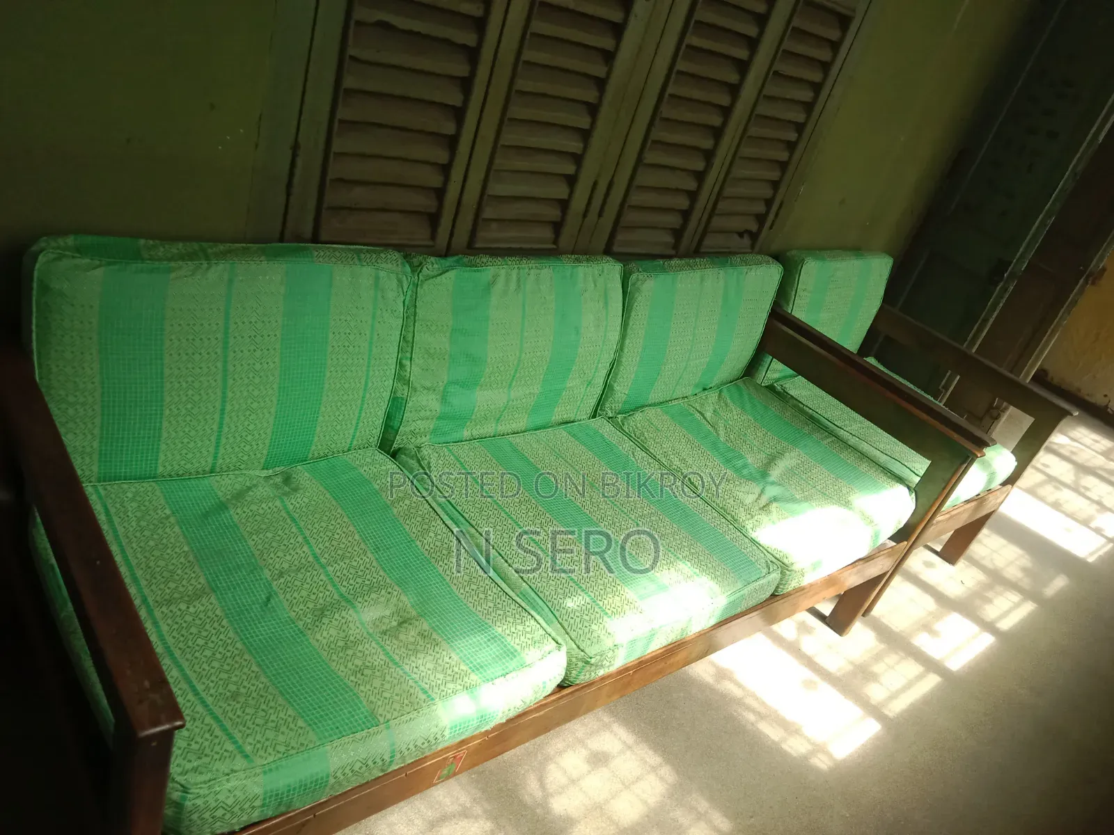 Used Wooden Sofa Set for Sale