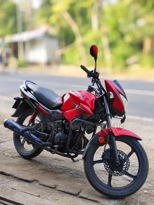 Hero Glamour 2025 Red