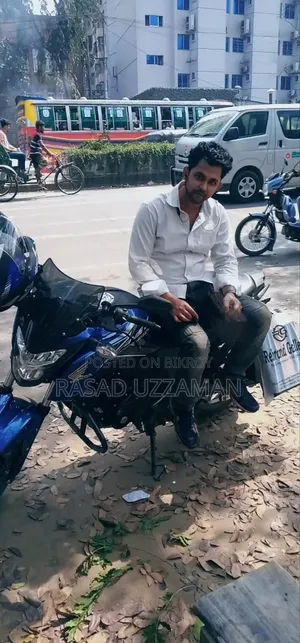 Honda Hornet 2022 Blue