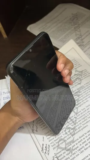 স্যামসাং গ্যালাক্সি এ২০এস ৬৪ জিবি কালো