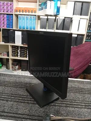 Lenovo ThinkVision 17 Inch Reconditioned Monitor!