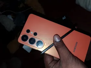 Samsung Galaxy S26 256 GB Orange