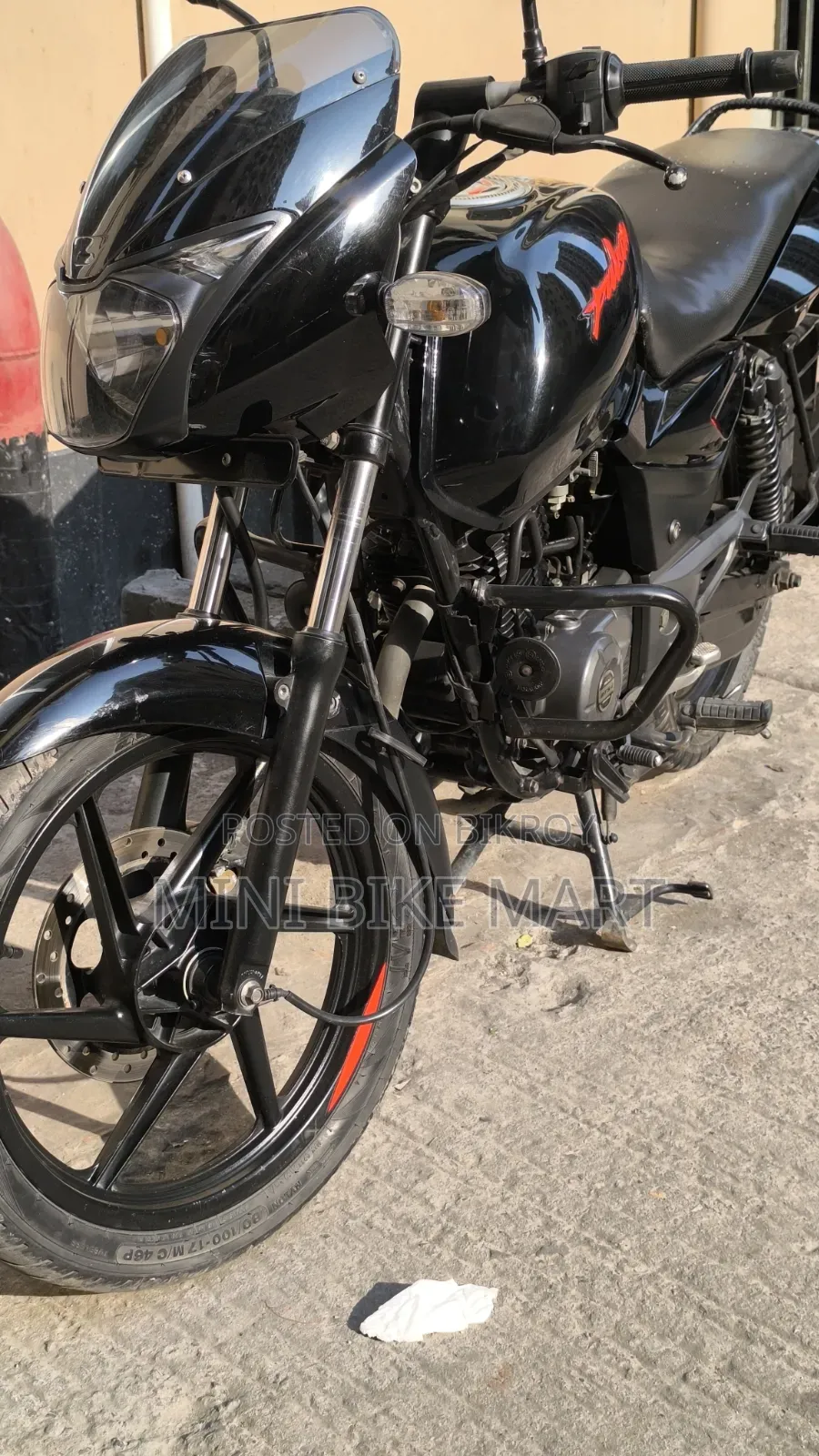 Bajaj Pulsar 150 2023 Black