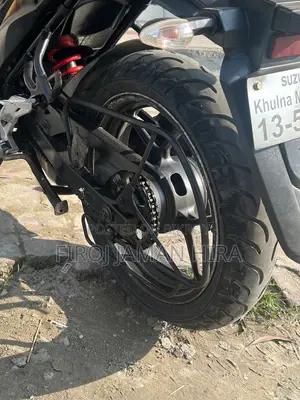 সুজুকি জিক্সার ২০১৯ ব্ল্যাক