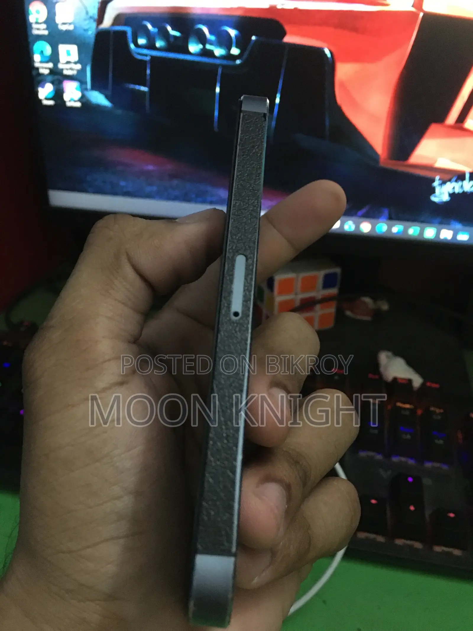 অ্যাপল আইফোন ৫ ৩২ জিবি কালো