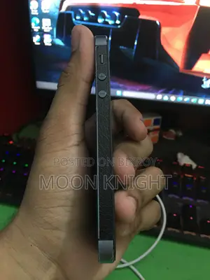 অ্যাপল আইফোন ৫ ৩২ জিবি কালো