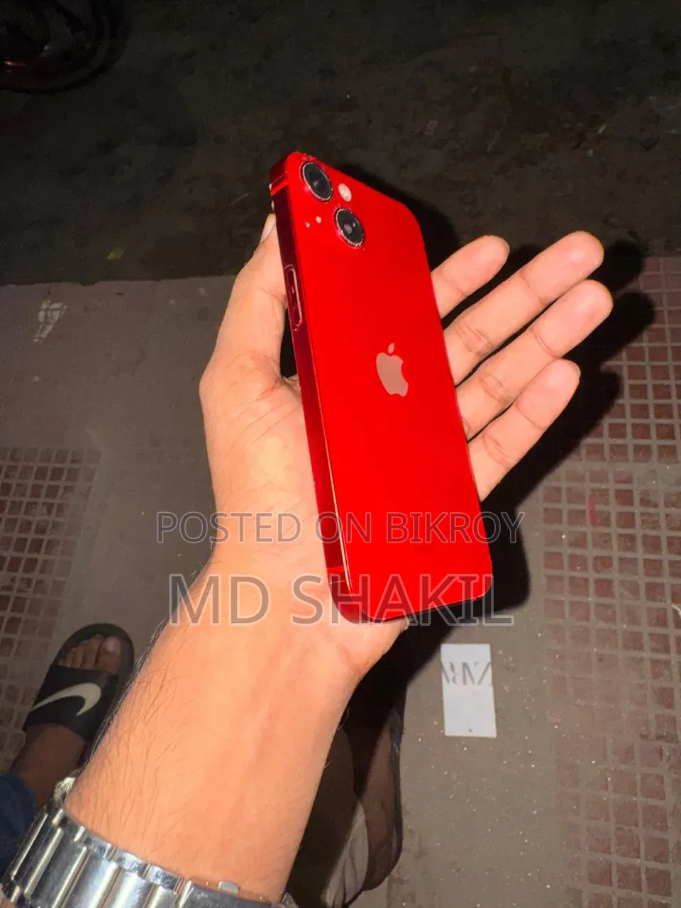 Apple iPhone 13 128 GB Red