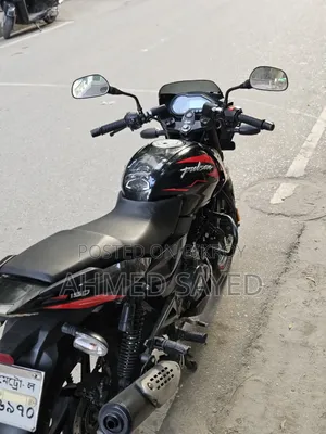 বাজাজ পালসার ১৫০ ২০২১ কালো