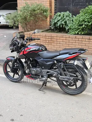 বাজাজ পালসার ১৫০ ২০২১ কালো