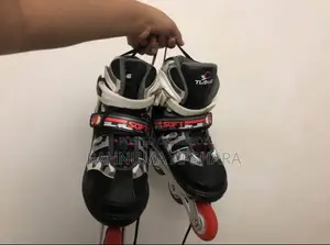 Tian-E in-Line Rollerblade (Rollerskates)