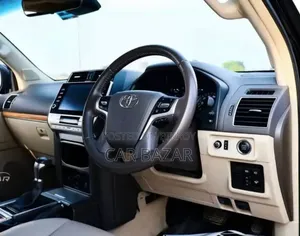 Toyota Land Cruiser Prado 2.7 2021 Black